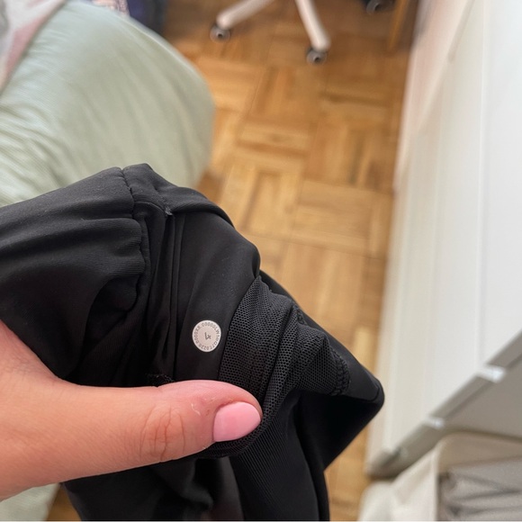 Lululemon Keep Moving Pant- Black - Picture 9 of 10